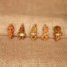 955 - Gnome with Crystal