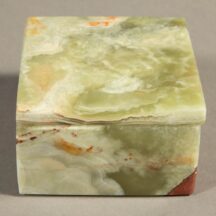 516 - Onyx Square Jewelry Box