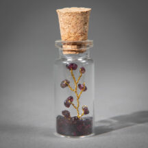 96407 - Garnet Glass Wishing Bottle