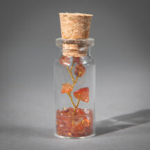 96417 - Red Carnelian Glass Wishing Bottle